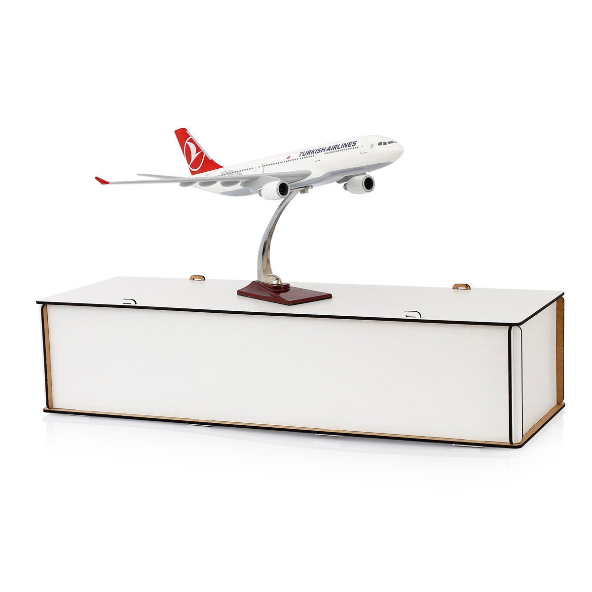 Tuırkish Airlines Airbus A330-300 1/100 Aircraft Model - TurkishDefenceStore